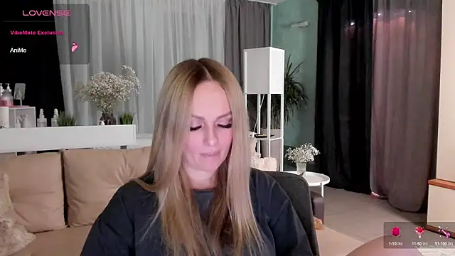 Snapshot of Libby_Nora chatting on January 9, 2025, 3:34 pm Libby Nora online show from January 9, 2025, 3:34 pm