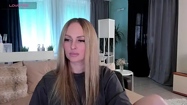 Libby Nora online show from January 21, 2025, 11:46 am