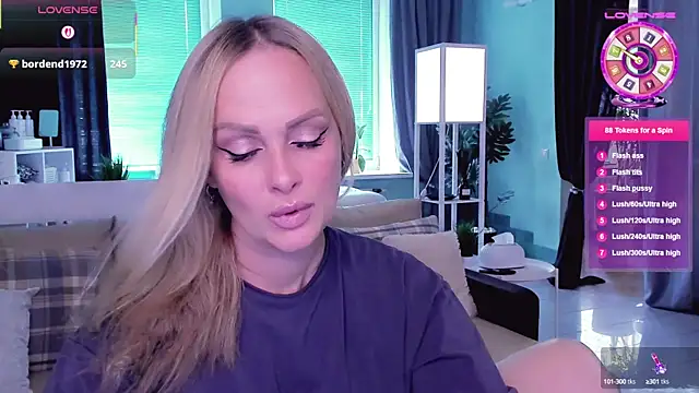 Snapshot of Libby_Nora chatting on September 12, 2025, 9:42 am Libby Nora online show from September 12, 2025, 9:42 am