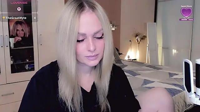 Snapshot of Libby_Nora chatting on October 27, 2025, 10:08 am Libby Nora online show from October 27, 2025, 10:08 am