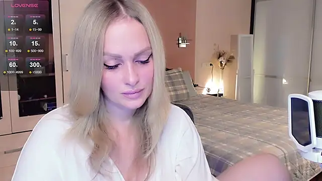 Snapshot of Libby_Nora chatting on November 8, 2025, 10:26 am Libby Nora online show from November 8, 2025, 10:26 am