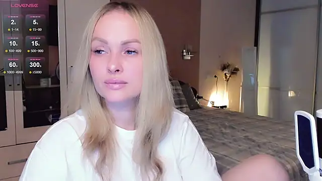 Snapshot of Libby_Nora chatting on November 12, 2025, 9:10 am Libby Nora online show from November 12, 2025, 9:10 am