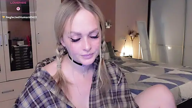 Snapshot of Libby_Nora chatting on November 29, 2025, 11:46 am Libby Nora online show from November 29, 2025, 11:46 am