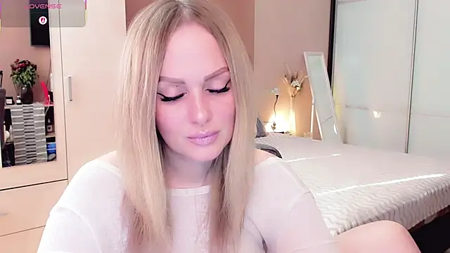 Snapshot of Libby_Nora chatting on March 15, 2026, 10:10 am Libby Nora online show from March 15, 2026, 10:10 am