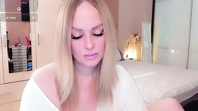 Snapshot of Libby_Nora chatting on March 22, 2026, 10:40 am Libby Nora online show from March 22, 2026, 10:40 am