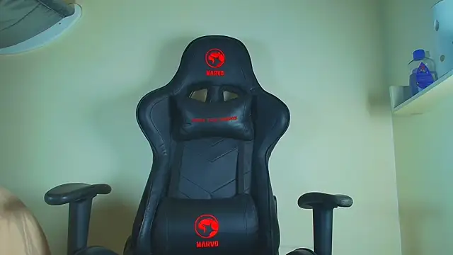 angeliquevany online show from March 11, 2025, 6:30 pm