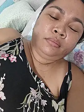 Snapshot of XXLorie_02 chatting on June 2, 2026, 7:38 pm XXLorie 02 online show from June 2, 2026, 7:38 pm