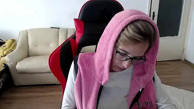 SexxyLety online show from September 27, 2025, 11:15 am