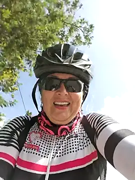 emma tour online show from February 28, 2025, 2:20 pm