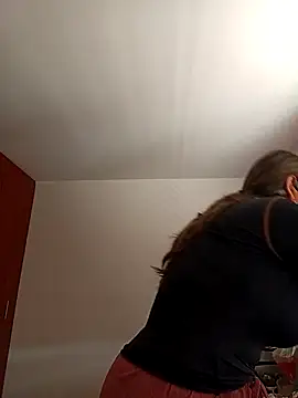 emma tour online show from September 16, 2025, 3:02 pm