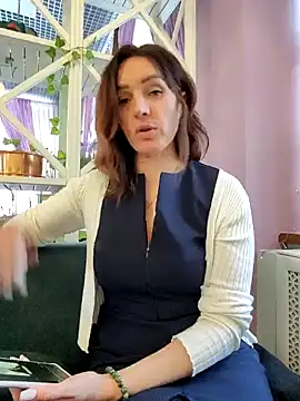 EvaXOAir online show from December 11, 2024, 8:15 am