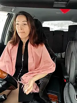 EvaXOAir online show from December 14, 2025, 4:40 am