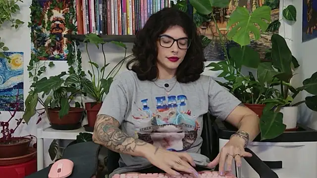 Snapshot of TaliMajesty chatting on May 8, 2026, 8:30 am TaliMajesty online show from May 8, 2026, 8:30 am