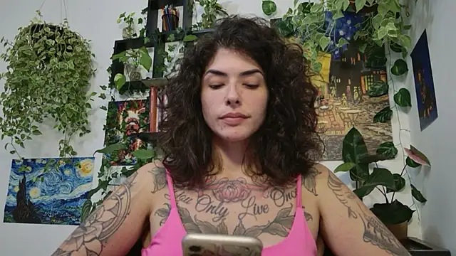 Snapshot of TaliMajesty chatting on May 22, 2026, 8:36 pm TaliMajesty online show from May 22, 2026, 8:36 pm