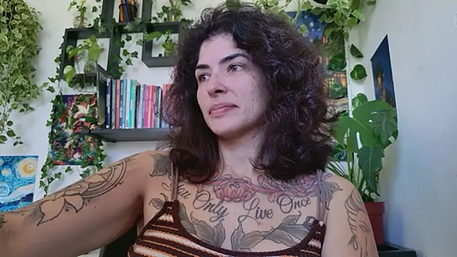 Snapshot of TaliMajesty chatting on June 20, 2026, 10:51 am TaliMajesty online show from June 20, 2026, 10:51 am