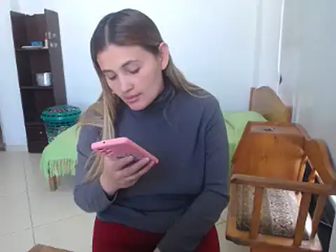 Mia davis01 online show from June 27, 2026, 2:55 pm