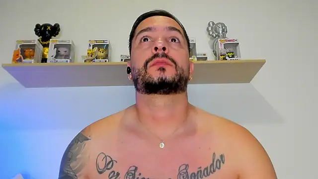 Snapshot of camilo_restrepo21 chatting on May 24, 2026, 11:54 pm camilo restrepo21 online show from May 24, 2026, 11:54 pm