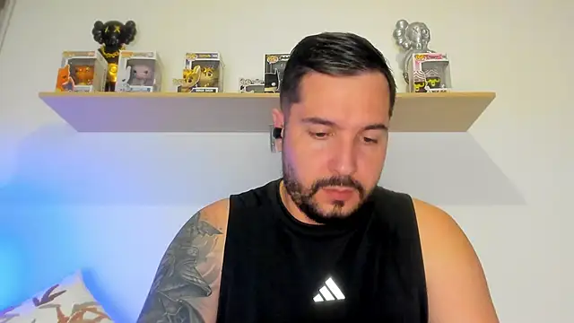 Snapshot of camilo_restrepo21 chatting on May 26, 2026, 11:34 pm camilo restrepo21 online show from May 26, 2026, 11:34 pm