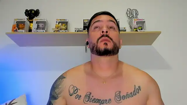 Snapshot of camilo_restrepo21 chatting on June 6, 2026, 12:05 am camilo restrepo21 online show from June 6, 2026, 12:05 am