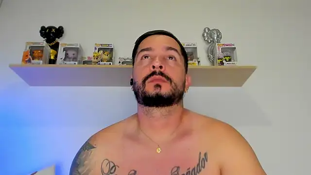 Snapshot of camilo_restrepo21 chatting on July 2, 2026, 12:10 am camilo restrepo21 online show from July 2, 2026, 12:10 am
