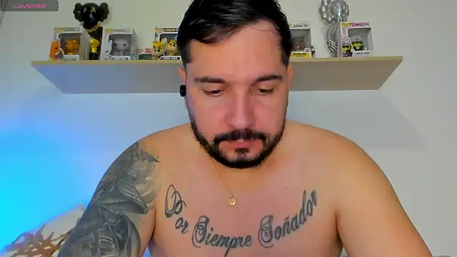 Snapshot of camilo_restrepo21 chatting on August 2, 2026, 11:36 pm camilo restrepo21 online show from August 2, 2026, 11:36 pm