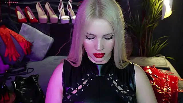 MistressDarsy online show from December 27, 2024, 5:16 pm