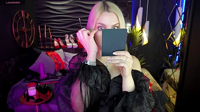 MistressDarsy online show from January 18, 2025, 6:45 am