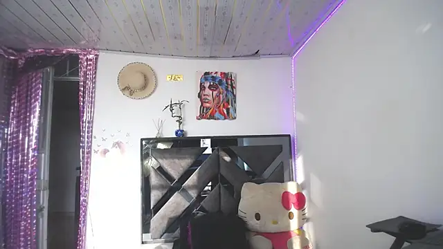 Salo hot04 online show from March 22, 2025, 9:53 pm