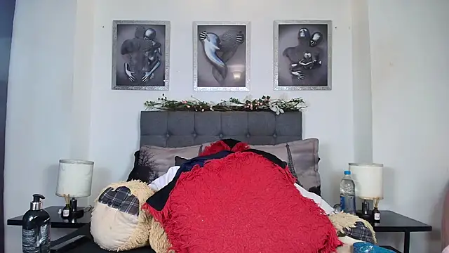 valerieharris online show from March 2, 2025, 11:42 pm