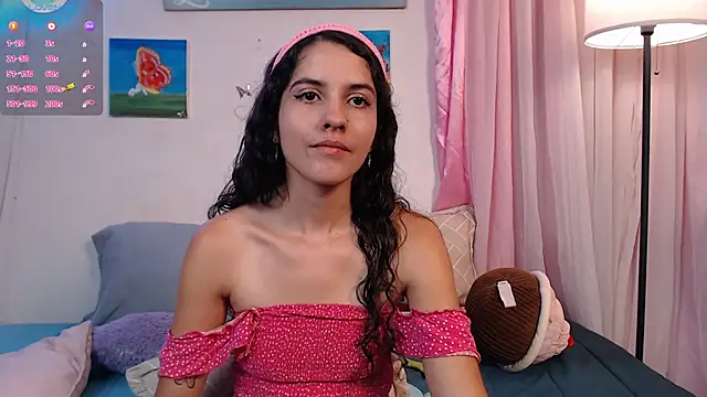 lailypink online show from January 16, 2025, 12:45 am