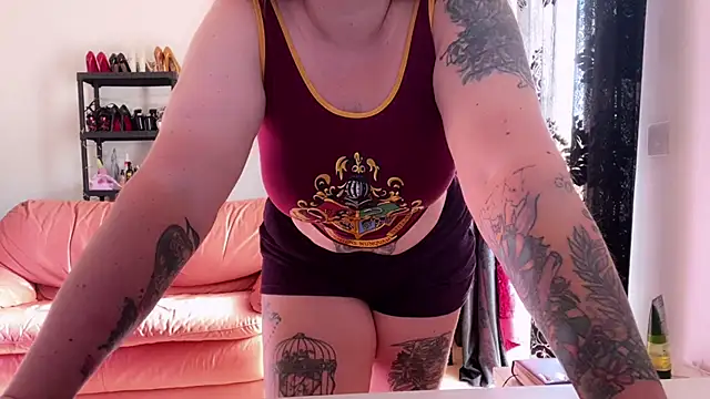 Snapshot of kisicaxx chatting on September 10, 2025, 6:46 am kisicaxx online show from September 10, 2025, 6:46 am