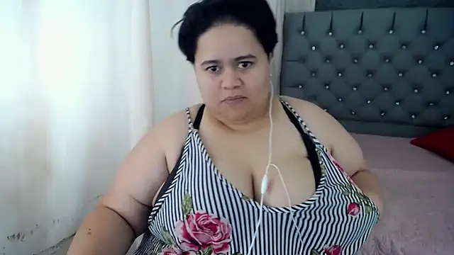 Snapshot of hotlesby4uxxx chatting on December 12, 2024, 7:59 pm hotlesby4uxxx online show from December 12, 2024, 7:59 pm