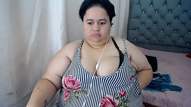 Snapshot of hotlesby4uxxx chatting on December 12, 2024, 11:03 pm hotlesby4uxxx online show from December 12, 2024, 11:03 pm