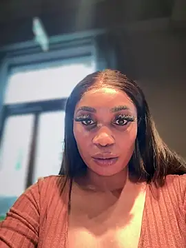 Snapshot of __Nessa__ chatting on January 17, 2025, 3:00 pm Nessa online show from January 17, 2025, 3:00 pm