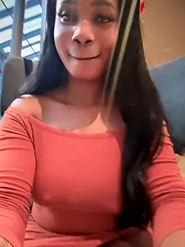 Snapshot of __Nessa__ chatting on November 15, 2025, 12:34 pm Nessa online show from November 15, 2025, 12:34 pm