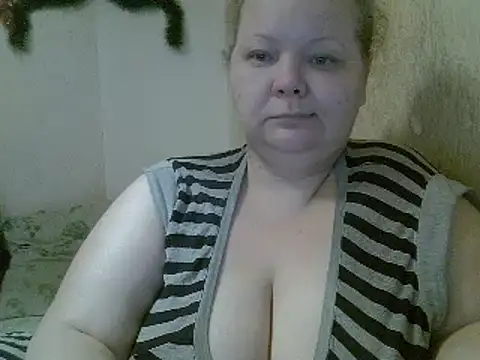 Snapshot of Jane_Kissys chatting on December 22, 2024, 9:55 am Jane Kissys online show from December 22, 2024, 9:55 am