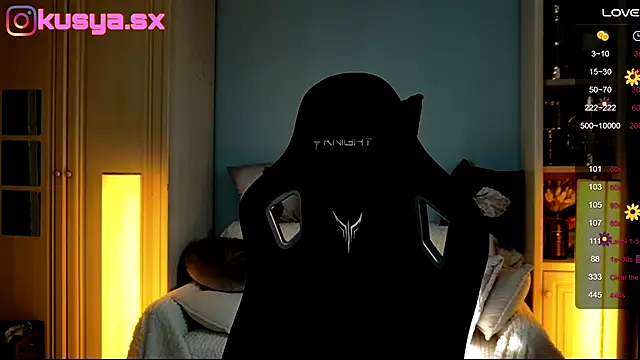 Snapshot of KusyaSex chatting on September 19, 2025, 10:49 am KusyaSex online show from September 19, 2025, 10:49 am