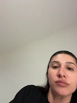IrisBlues online show from April 28, 2026, 3:39 pm