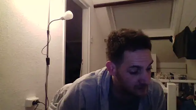 Bizzyjustin online show from March 17, 2026, 4:28 am