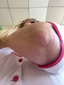 Irina2909xh online show from March 5, 2025, 10:11 am