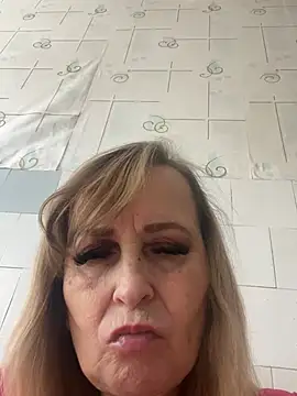 Snapshot of Irina2909@xh chatting on June 4, 2026, 11:16 am Irina2909xh online show from June 4, 2026, 11:16 am