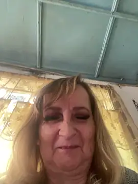 Snapshot of Irina2909@xh chatting on June 6, 2026, 7:57 am Irina2909xh online show from June 6, 2026, 7:57 am