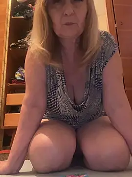Snapshot of Irina2909@xh chatting on June 13, 2026, 6:06 pm Irina2909xh online show from June 13, 2026, 6:06 pm