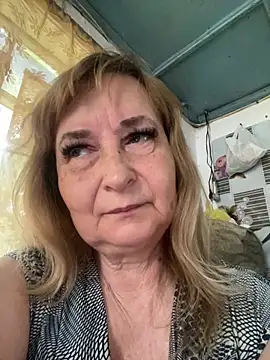 Irina2909xh online show from July 4, 2026, 8:09 am