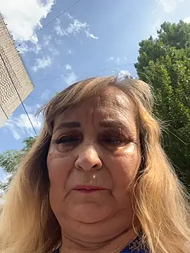 Irina2909xh online show from July 20, 2026, 12:18 pm