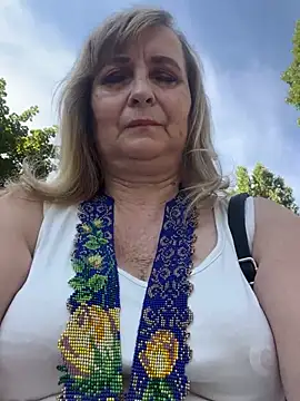 Irina2909xh online show from July 27, 2026, 12:45 pm