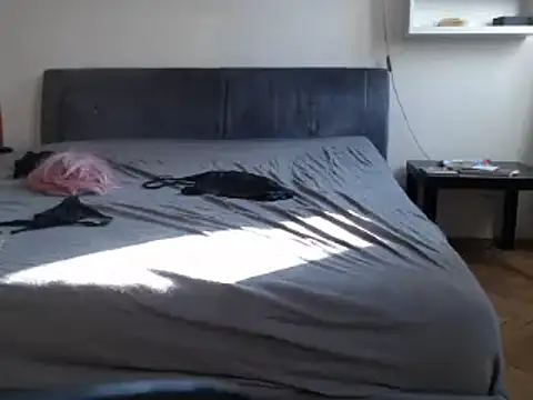 Snapshot of daviixx chatting on February 20, 2025, 9:00 am daviixx online show from February 20, 2025, 9:00 am