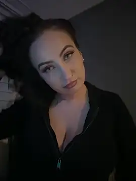 Snapshot of itsCassie chatting on February 12, 2025, 9:01 pm itsCassie online show from February 12, 2025, 9:01 pm