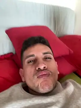 Snapshot of Eduardzmm chatting on March 20, 2026, 5:18 pm Eduardzmm online show from March 20, 2026, 5:18 pm