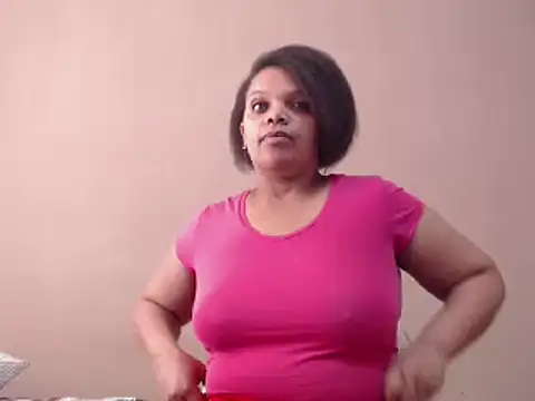 Snapshot of Lustfuleyez chatting on December 17, 2024, 7:07 am Lustfuleyez online show from December 17, 2024, 7:07 am